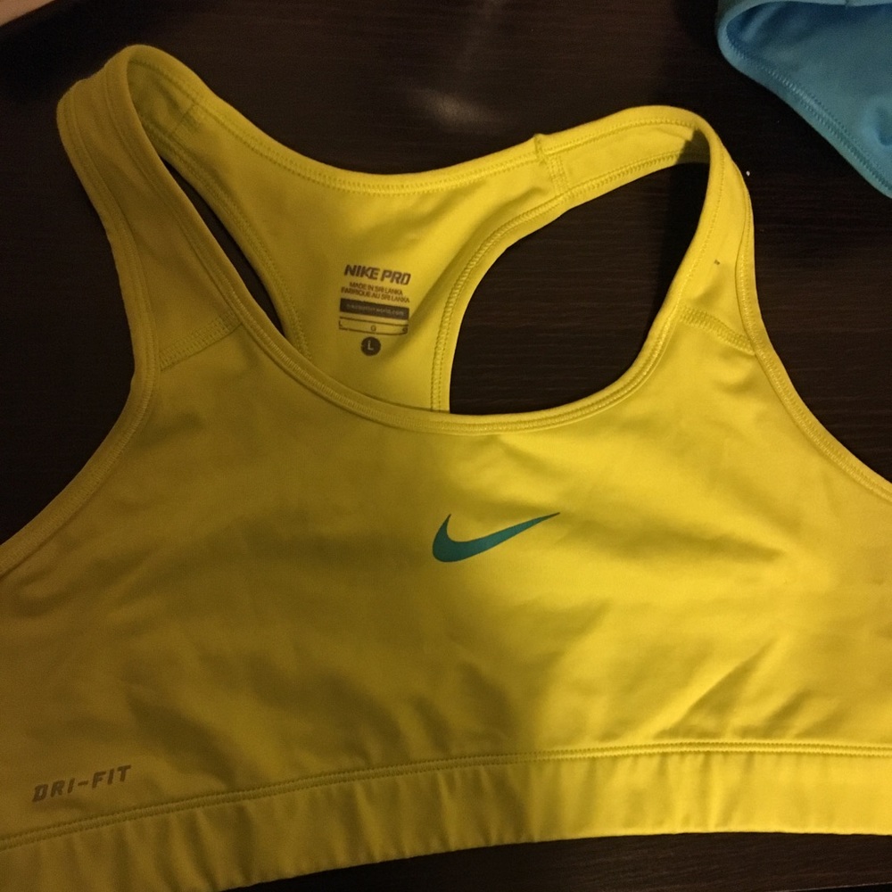Yellow Nike sports bra large